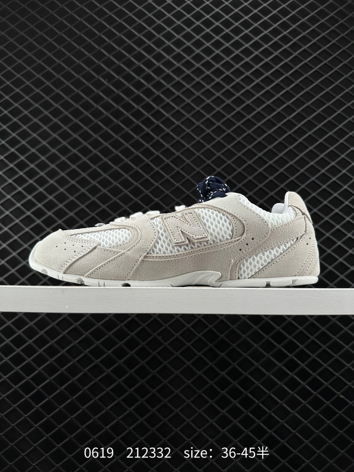 MiuMiu x NB  New Balance 530 SL